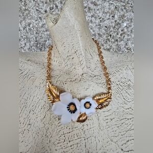 Vintage LOUIS FERAUD PARIS White Lucite Dogwood Flower Gold Tone Necklace